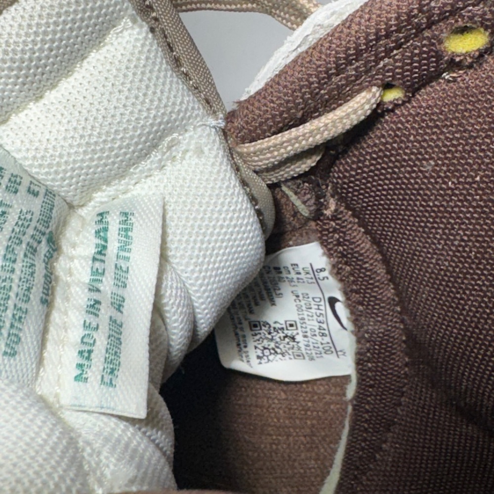 Mocha/Tan Dunks - Picture 13 of 14